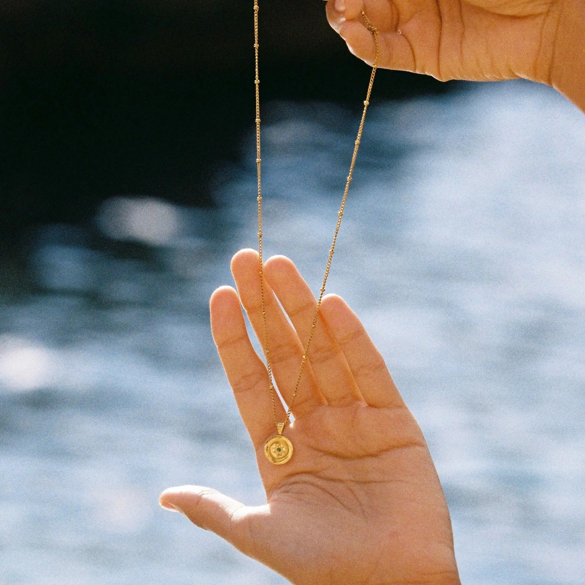 Kompass Necklace - Image 3