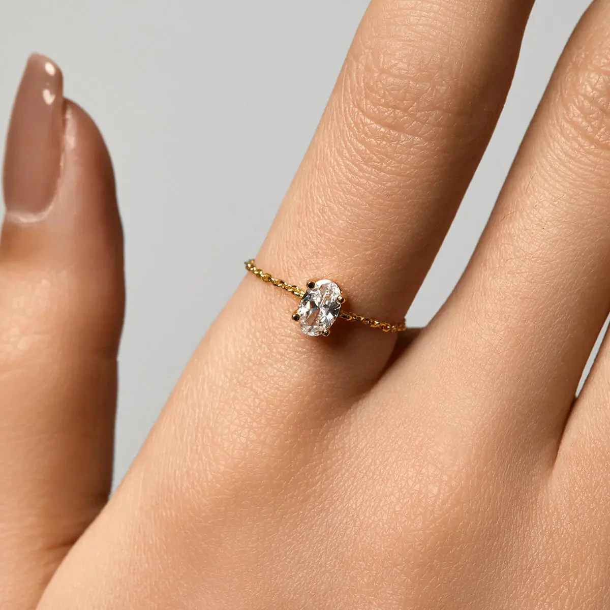 Dainty Oval Chain Ring - Image 2