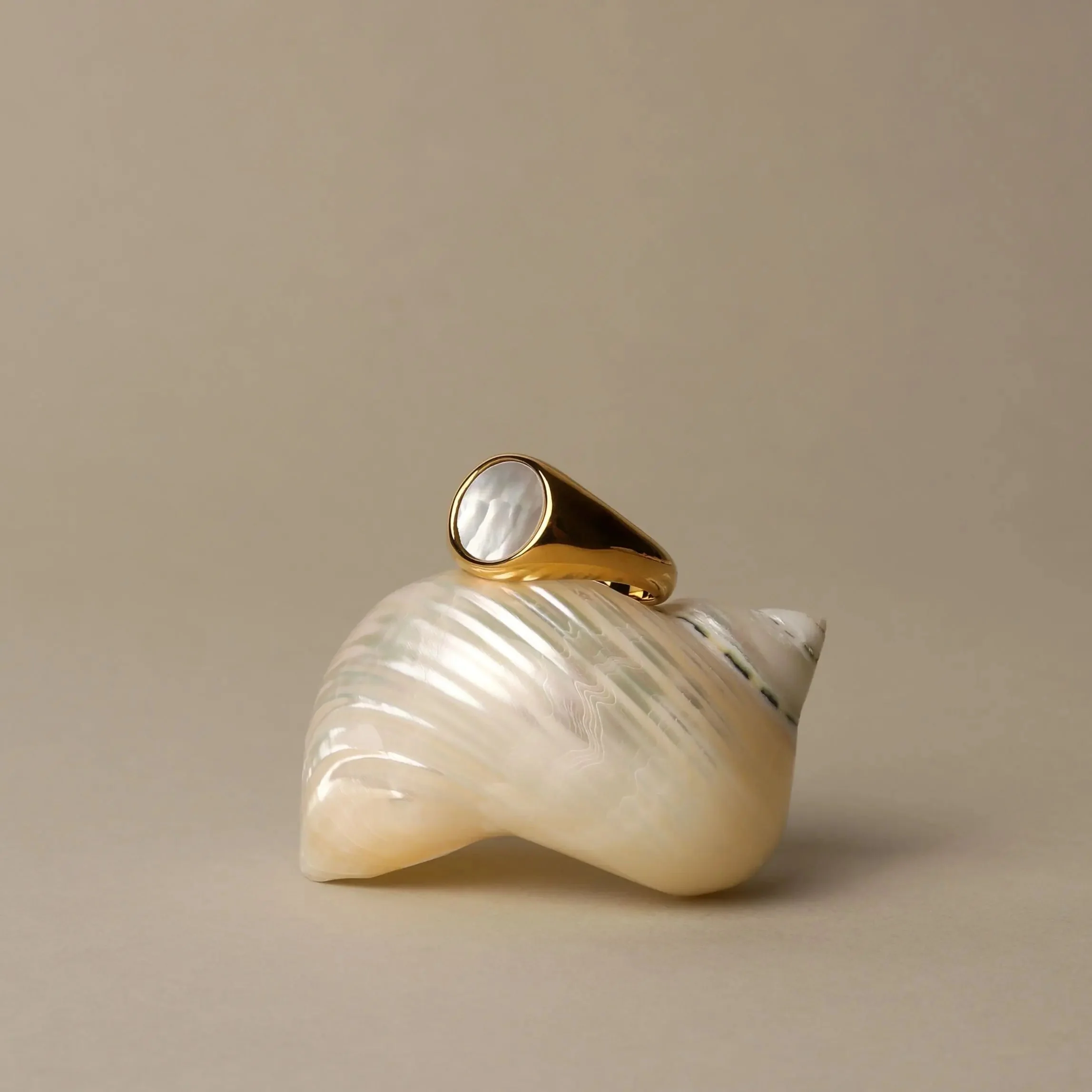Perlmutt Ring - Image 11