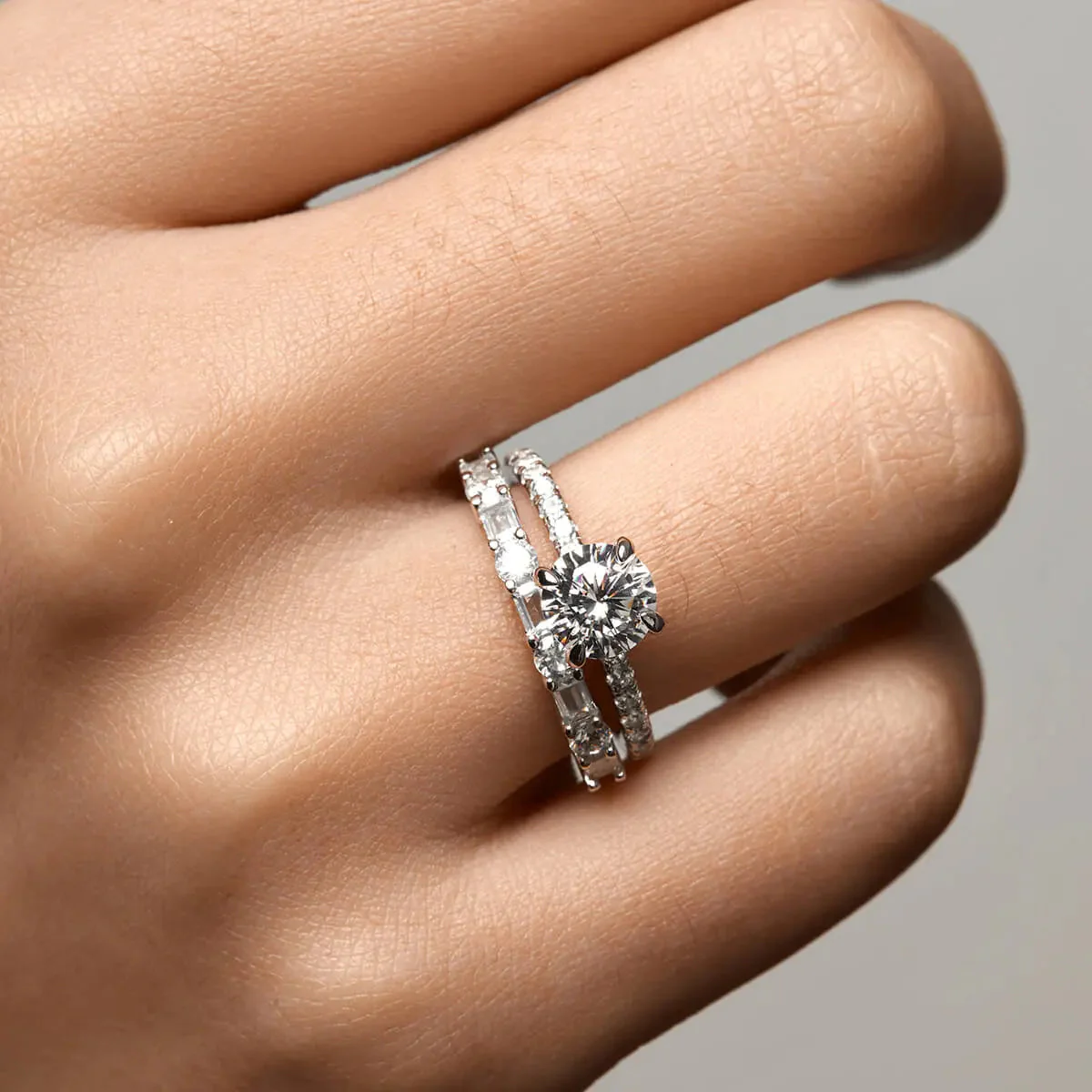Pavé Alis Ring - Image 3