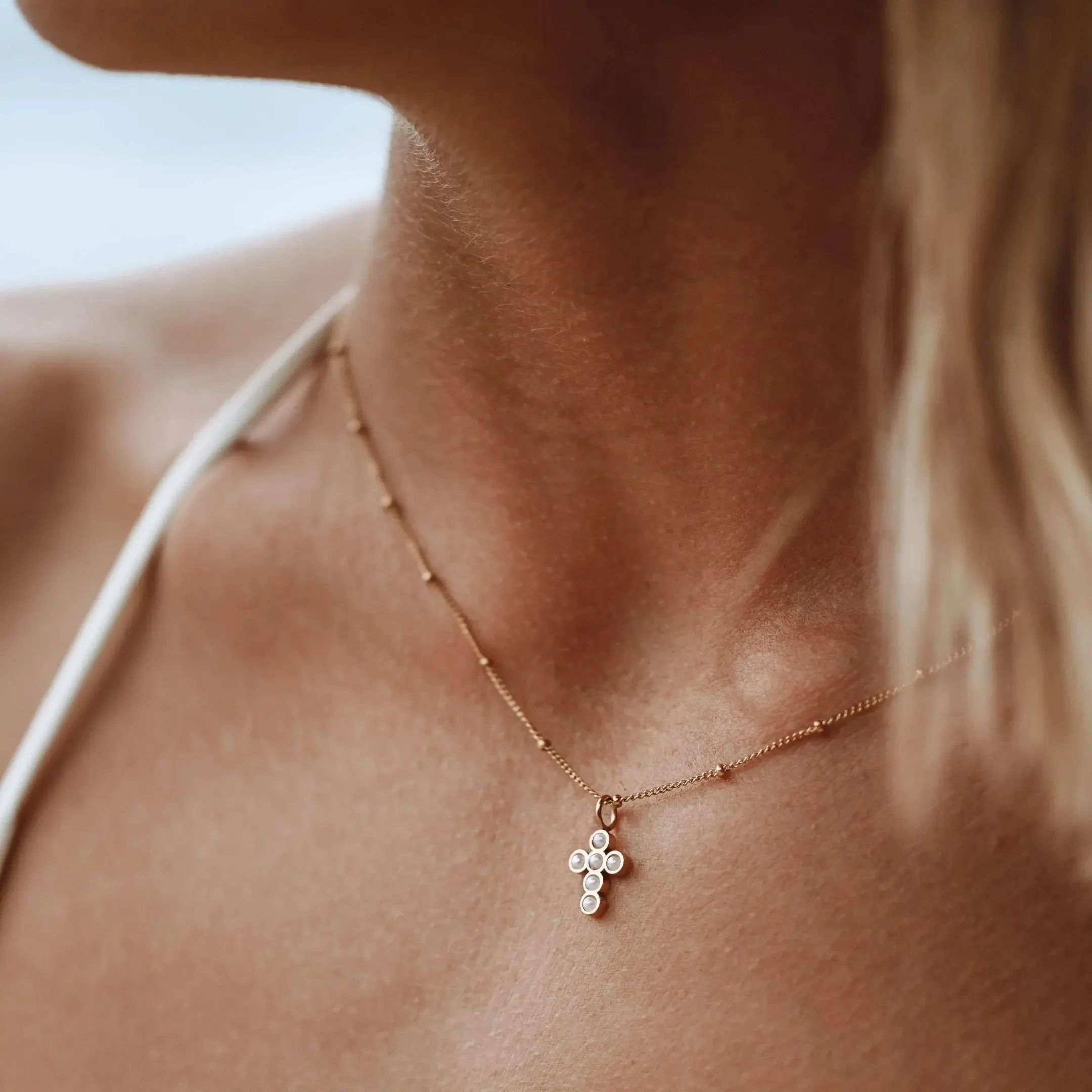 Perlenkreuz-Necklace - Image 3